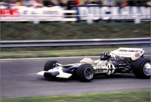 lotus-49-graham-hill_-rob-walker-team-1970-british-grand-prix_-10x7-photo-7487-p.jpg