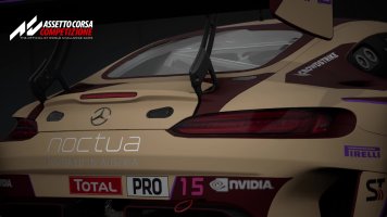 Noctua AMG Racing 8.jpg