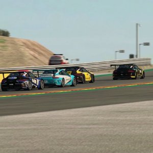 R3E • Porsche 911 GT3 Cup @ Motorland Aragon/ESP • Multiplayer Highlights