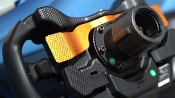 Fanatec CSL Elite McLaren GT3 V2 Wheel 004.jpeg