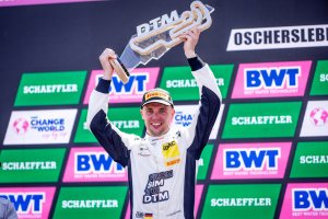 Tim Heinemann: From Sim to DTM - and the Top of the Standings
