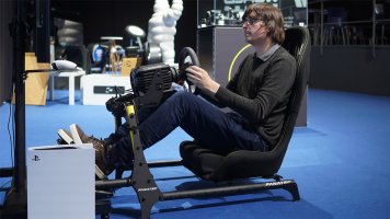 Fanatec Showcases Prototype Entry-Level Sim Racing Cockpit and Seat