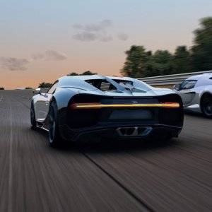 [VR] Hennessey Venom GT vs Bugatti Chiron. Nardo top speed battle