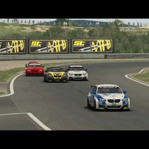 Some great racing in a ranked rookie server in Raceroom. Light touches and hard racing.