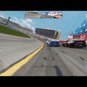 NASCAR Heat 4 Race